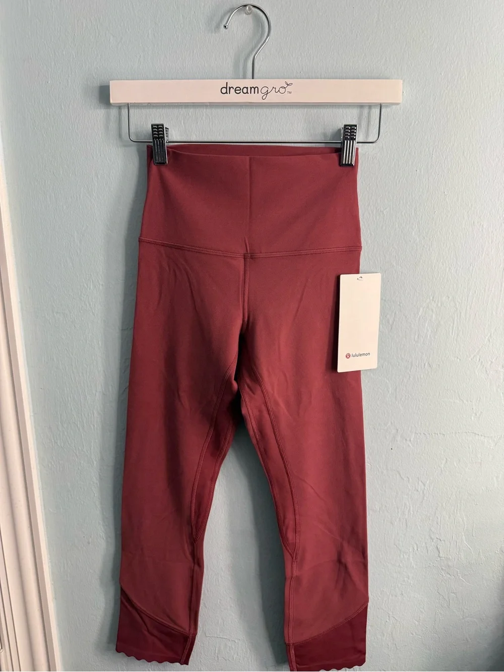 Lululemon Align High-Rise Scallop Pant 23”/Color Mulled Wine